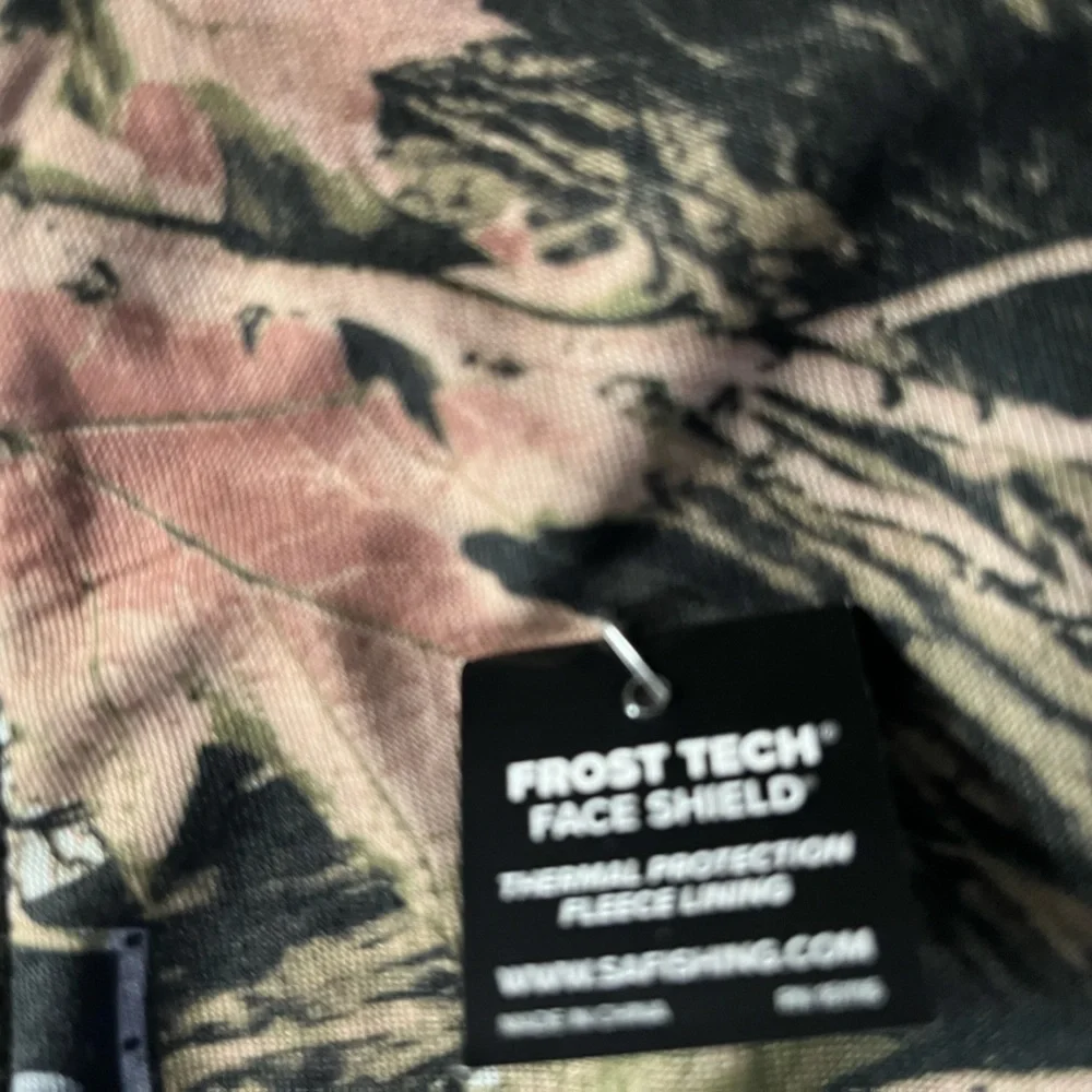 NWT- SA Frost tech face shield w/thermal protection fleece lining- OS